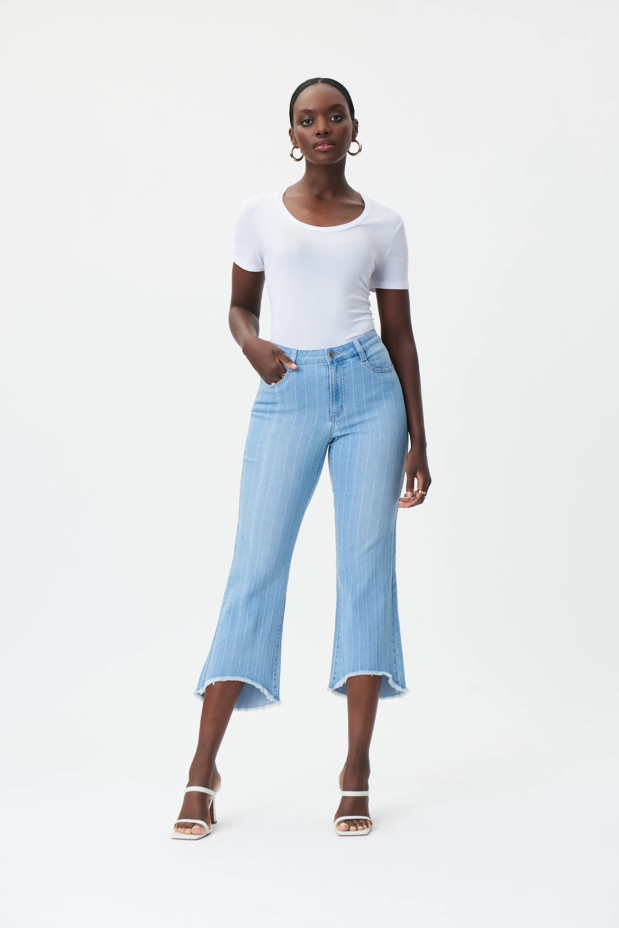 Flared Cropped Jeans Style 232938
