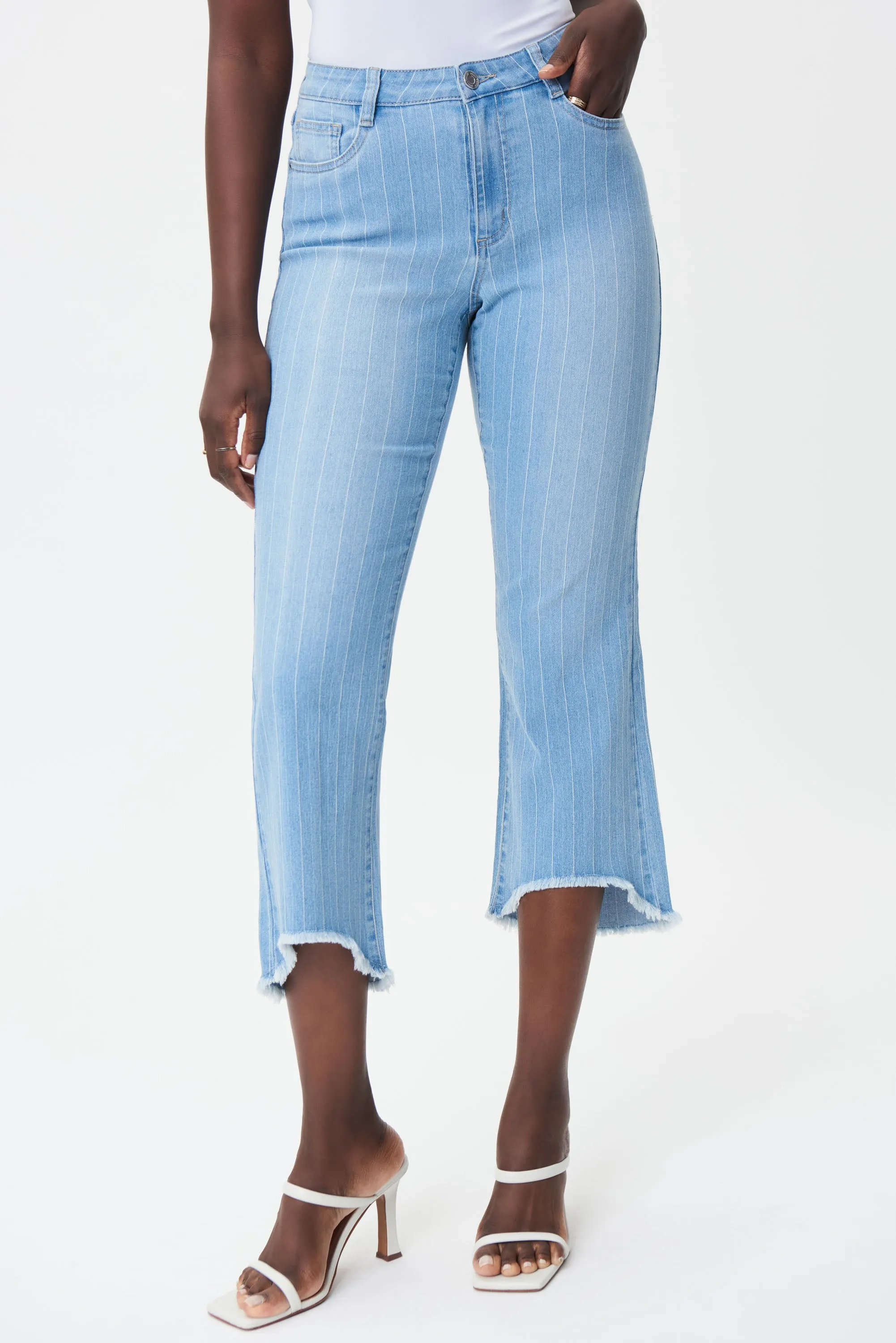 Flared Cropped Jeans Style 232938