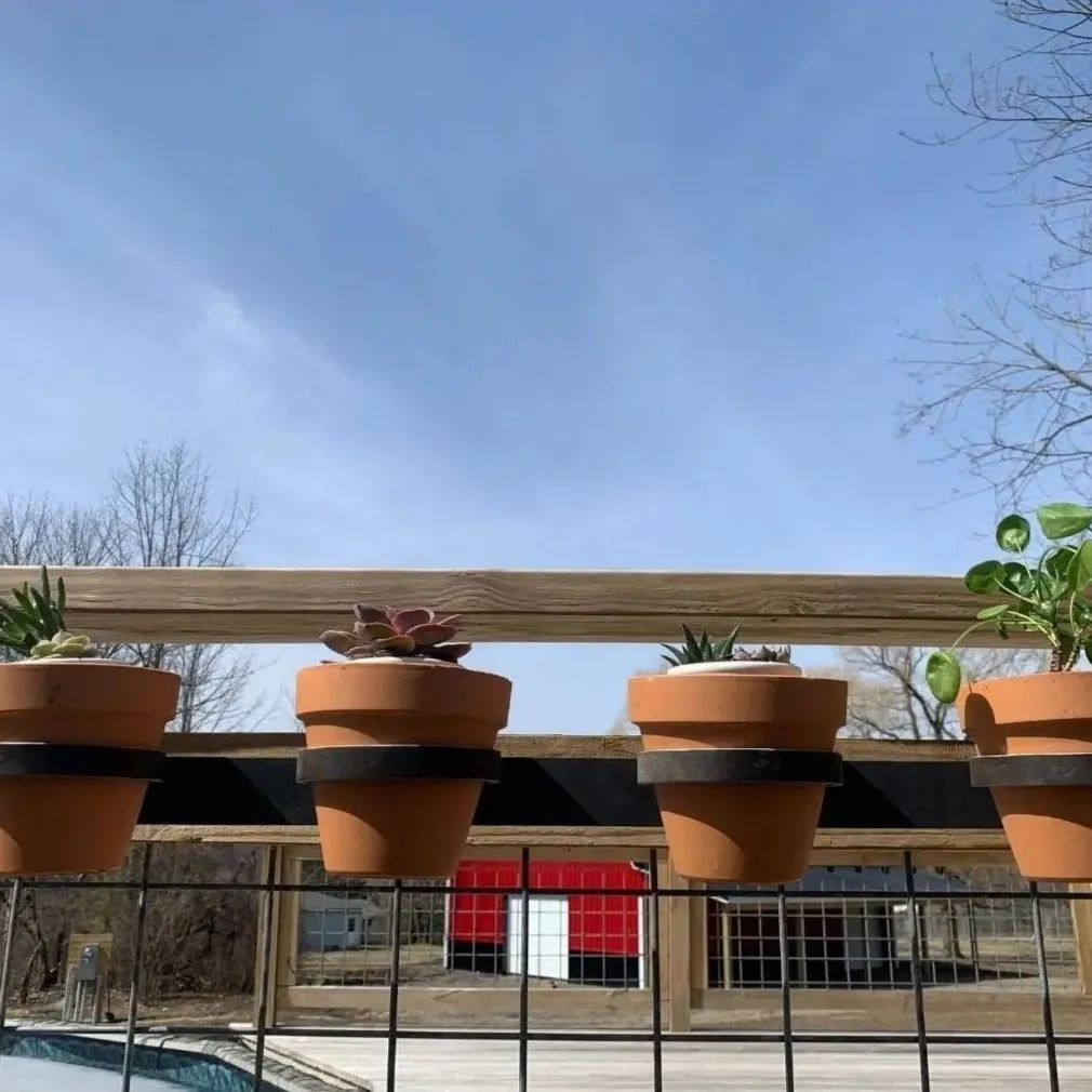 The Yonkers Horizontal Steel Planter