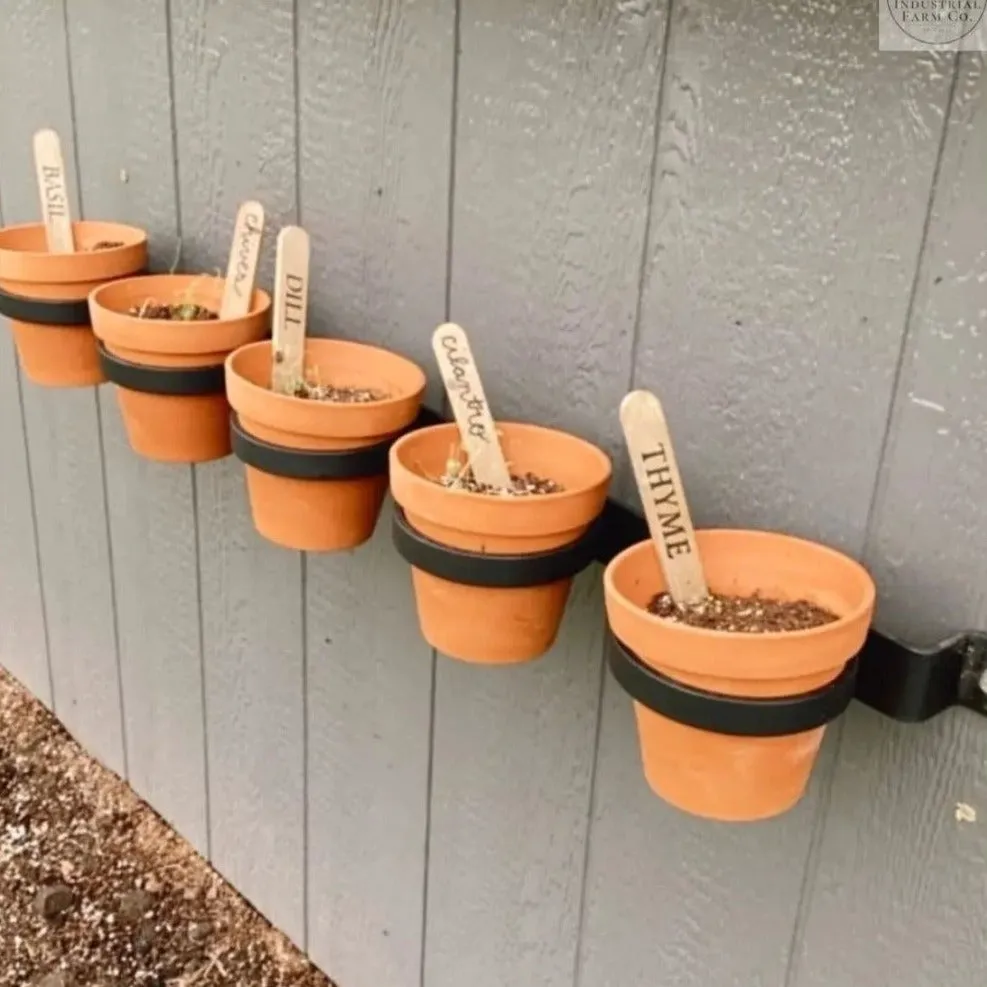 The Yonkers Horizontal Steel Planter